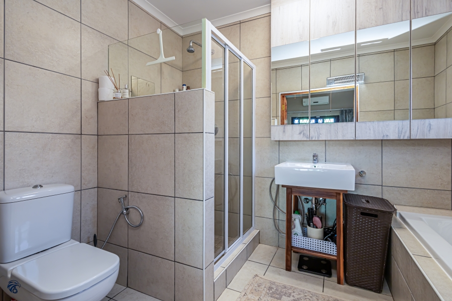 3 Bedroom Property for Sale in Myburgh Park Western Cape